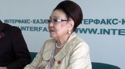 Бибигуль Тулегенова советует Мухтару Шаханову не лезть в политику