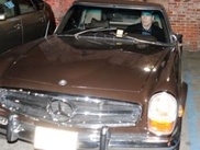 У Джона Траволты угнали Mercedes за 100 тысяч долларов