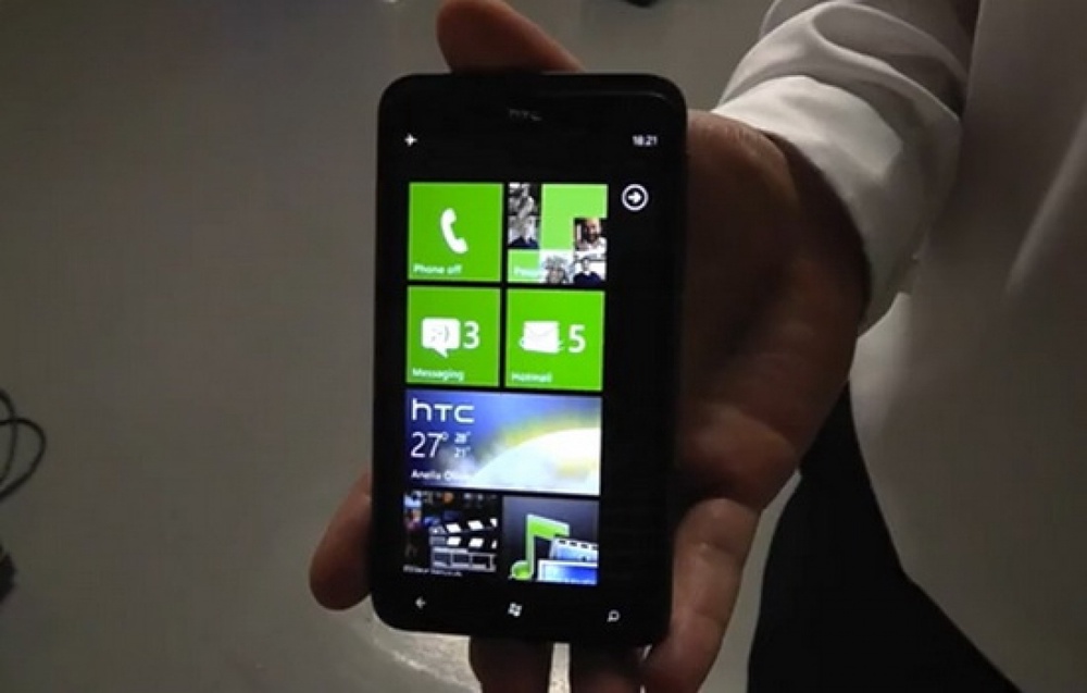 HTC Titan. Фото с сайта prohtc.com.ua