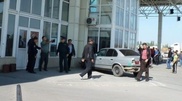 Протаранившего пост "Ак жол" казахстанца передали полиции РК