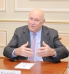 Ержан Казыханов встретился с нобелевским лауреатом из ЮАР