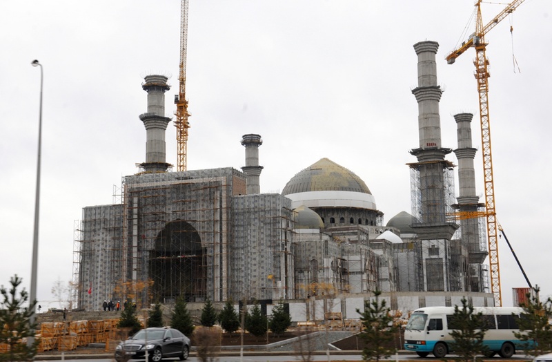 Строительство мечети "Хазрет Султан" в Астане. Фото с сайта flickr.com