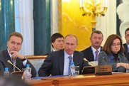 Путин поддержал идею Масимова о совместных антикризисных действиях