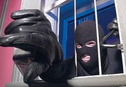 В Алматы девушка помогала ворам-домушникам грабить элитные особняки