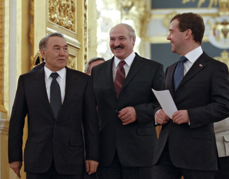 Нурсултан Назарбаев, Александр Лукашенко и Дмитрий Медведев. Фото ©РИА НОВОСТИ