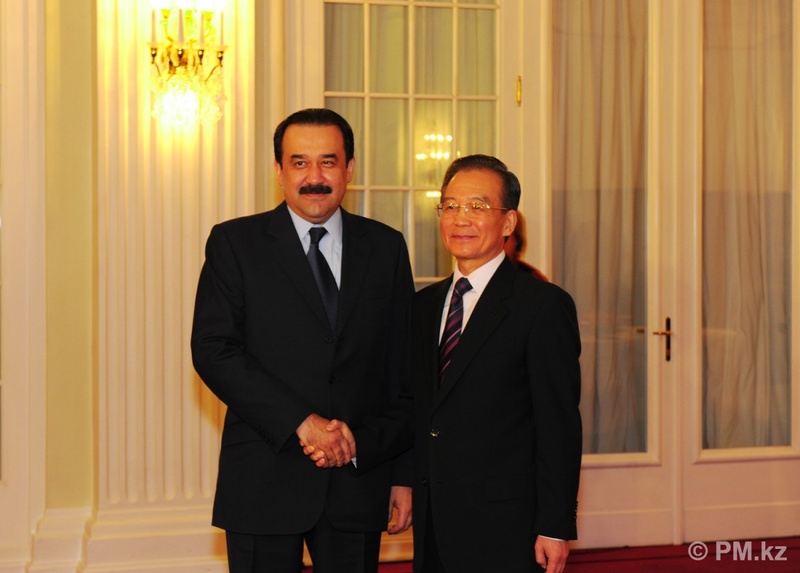 Премьер-министр Казахстана Карим Масимов с премьером Госсовета Китайской Народной Республики Вэнь Цзябао. Фото с сайта flickr.com