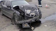 BMW протаранил придорожное кафе на трассе Караганда - Темиртау 