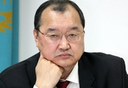 Масимов поздравил в лице Серика Аханова всех финансистов Казахстана