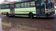 В Экибастузе автобус сбил подростка на остановке