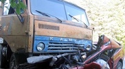 Три человека пострадало в ДТП с участием "КамАЗа" в Павлодарской области