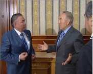 Сенатор о Дне Первого Президента: "Назарбаева чересчур много не бывает"