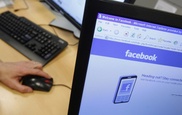 Пользователи Facebook впадают в депрессию чаще других