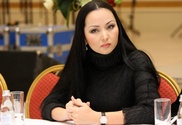 Баян Есентаева "закрутит" роман с трактористом