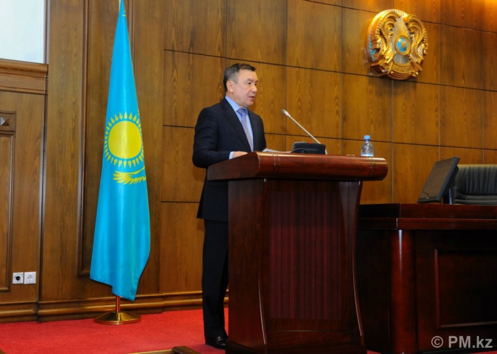 Председатель Комитета таможенного контроля Мажит Есенбаев. Фото с сайта flickr.com/photos/karimmassimov