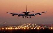 В Индии пожарный посадил самолет вместо диспетчеров ‎