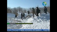 Аулы на юге Казахстана занесены снегом по крышу