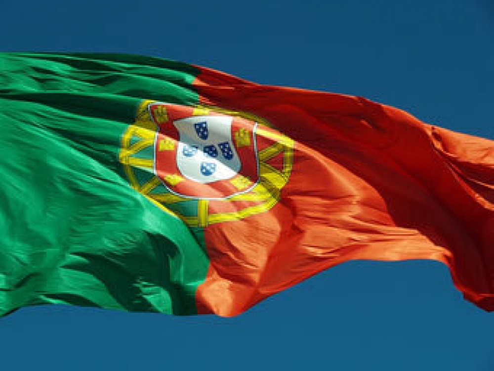 Флаг Португалии. Фото из архива Tengrinews.kz
