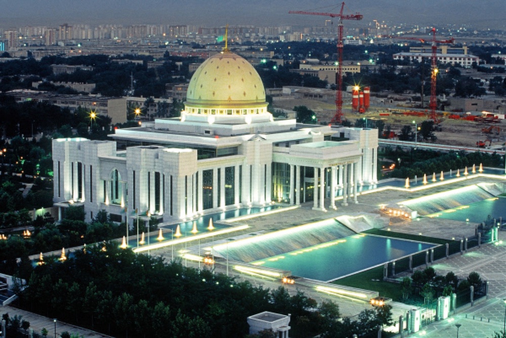 Дворец президента республики Туркменистан Гурбангулы Бердымухамедова в Ашхабаде. Фото ©РИА НОВОСТИ