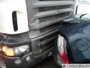 Водитель из Греции на грузовике столкнулся с полицейским авто в Карагандинской области