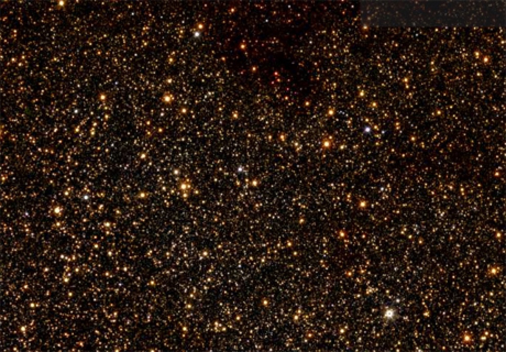 Звезды,сфотографированные телескопами в Чили и на Гаваях.