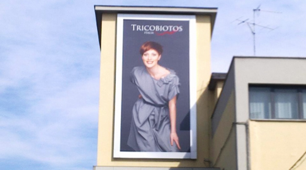 Билборд с Маргаритой Кравцовой в Италии. Копирование запрещено 