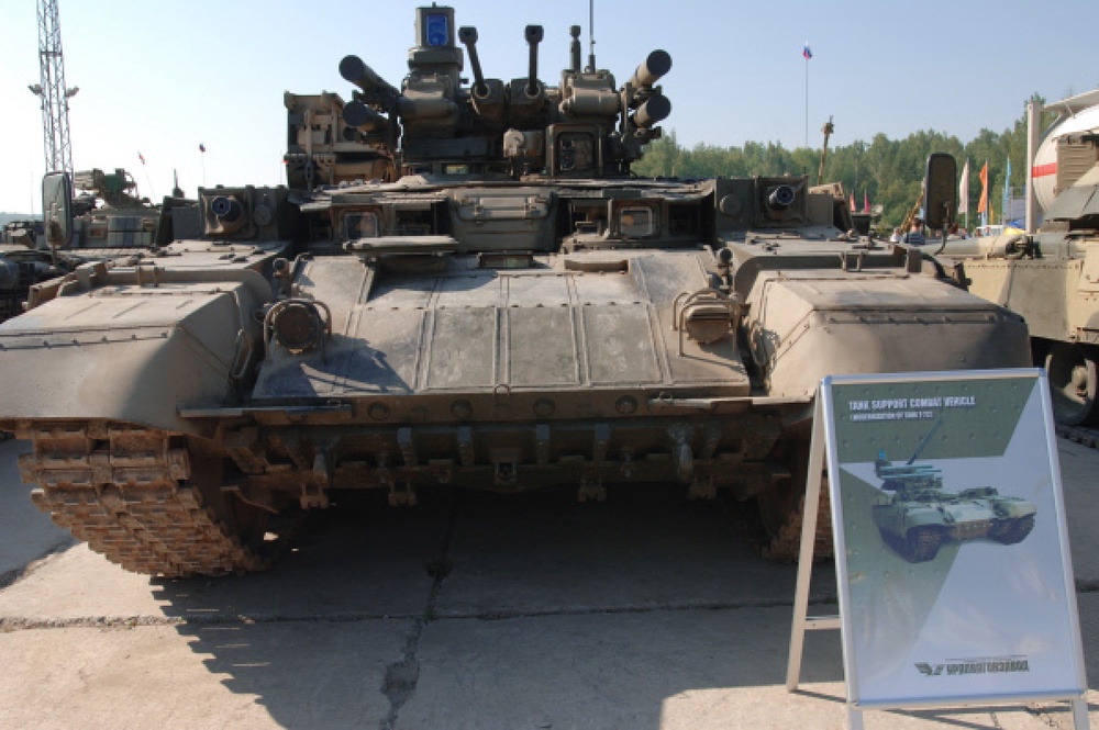 Бронированная машина поддержки танков (БМПТ) на выставочном полигоне. Фото ©РИА НОВОСТИ
