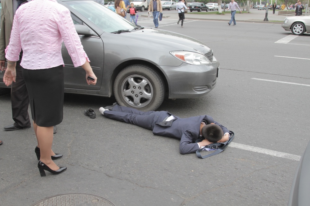 В центре Астаны водитель Toyota Camry сбил школьника. Фото Даниал Окасов©