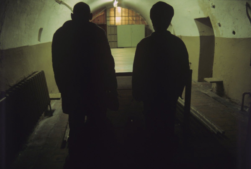 Двое осужденных, первые, кому смертная казнь заменена пожизненным заключением. Фото ©РИА НОВОСТИ