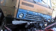 Пять человек погибли в ДТП с участием "КамАЗа" в Южном Казахстане