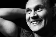 Степан Меньщиков лишился планшетника в Алматы