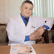 Ушел из жизни известный хирург Нуртас Казыбаев