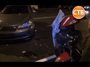ВИДЕО: В Алматы Lexus протаранил мопед с тремя пассажирами