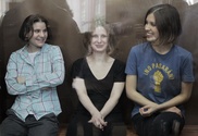 Pussy Riot приговорили к двум годам