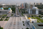 Туркменистан перестал быть страной с одной политической партией
