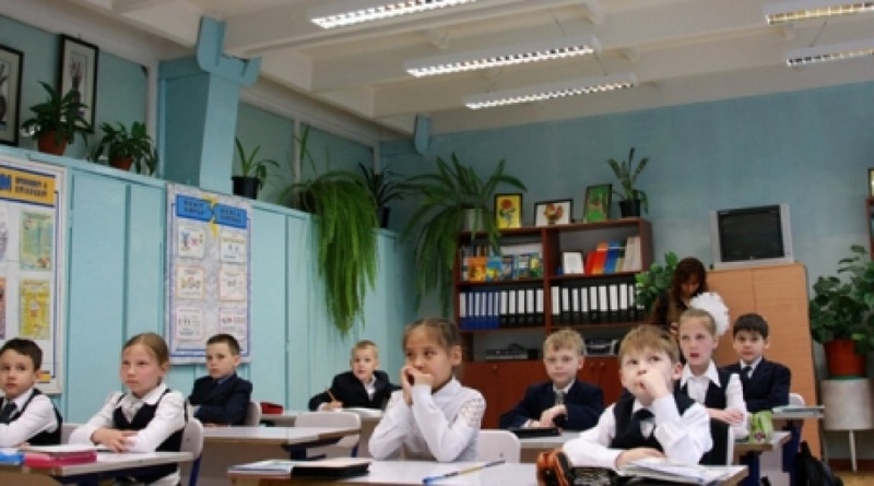 Казахстанские школьники. Фото ©tengrinews.kz