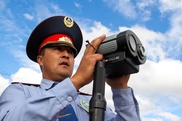 Дорожных полицейских Астаны оснастили скоростемерами нового поколения
