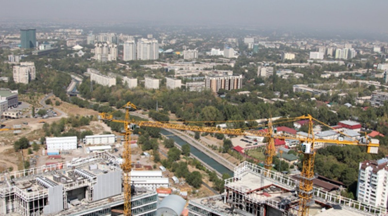 Панорама Алматы. Фото ©Владимир Прокопенко