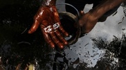 Нефтяное пятно обнаружено на реке Иртыш в Омской области