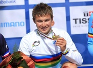 Казахстанец Луценко стал чемпионом мира в групповой велогонке на шоссе