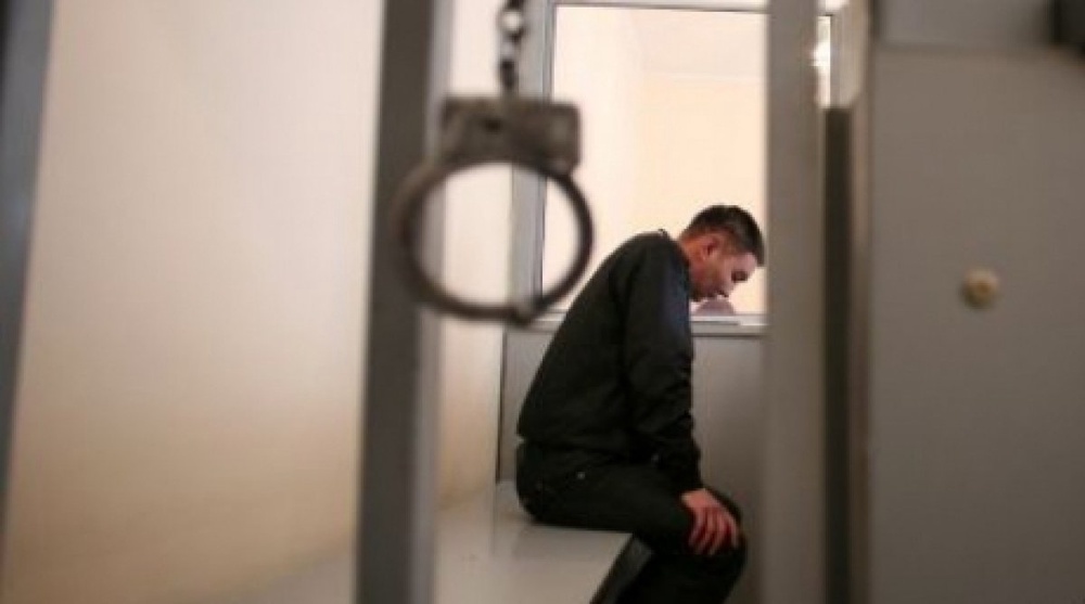Алмас Сыздыков на скамье подсудимых. Фото ©tengrinews.kz