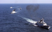 Китай начал морские учения в районе спорных с Японией островов