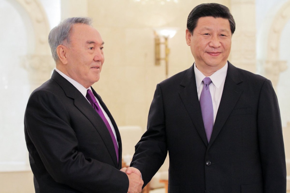 Нурсултан Назарбаев и генеральный секретарь ЦК Коммунистической партии Китая Си Цзиньпин. Фото ©Даниал Окасов