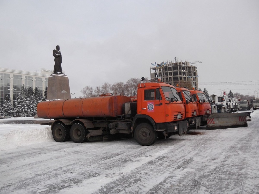 Снегоуборочная техника Усть-Каменогорска. Фото пресс-службы акима города©