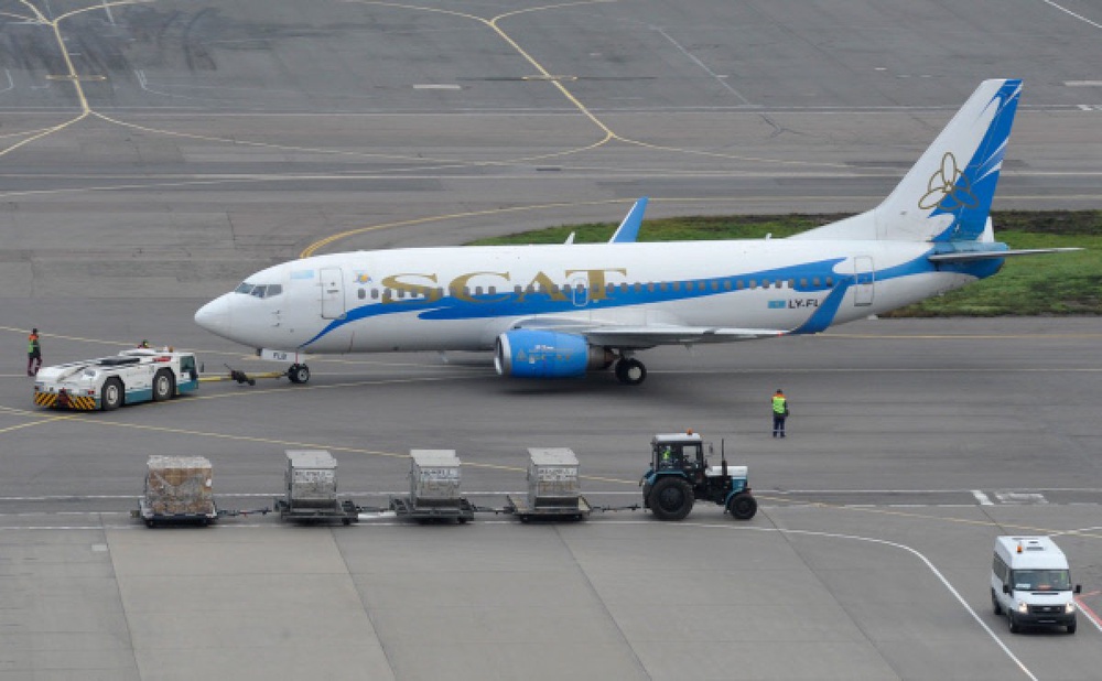 Пассажирский самолет Боинг 757 казахстанской авиакомпании SCAT. Фото ©РИА Новости