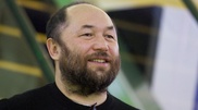 Бекмамбетов презентовал “Джентльмены, удачи!” в Алматы
