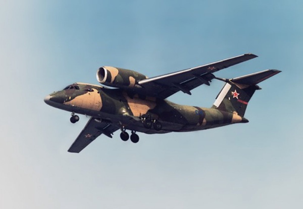 Самолет Ан-72. Фото с сайта pcards.ru