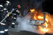 1,2 тысячи автомобилей сгорело в новогоднюю ночь во Франции