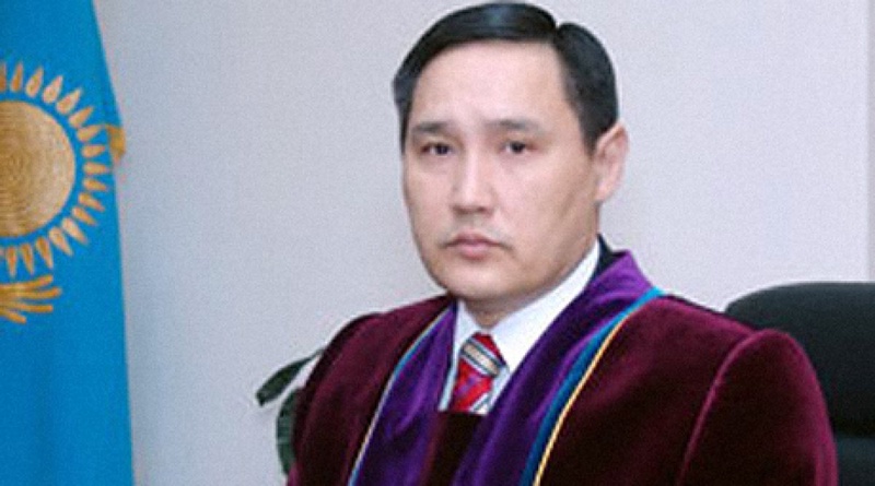 Председатель городского суда Астаны Сакен Абдуллаев. Фото с сайта kazpravda.kz