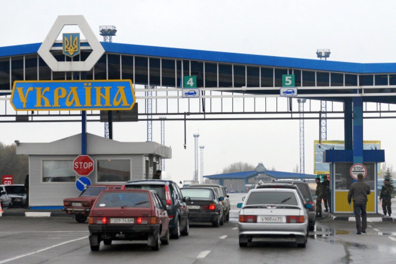 Работа таможенных и пограничных служб Украины. Фото РИА Новости©