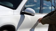 Мужчина заперся от дорожных полицейских Петропавловска в авто